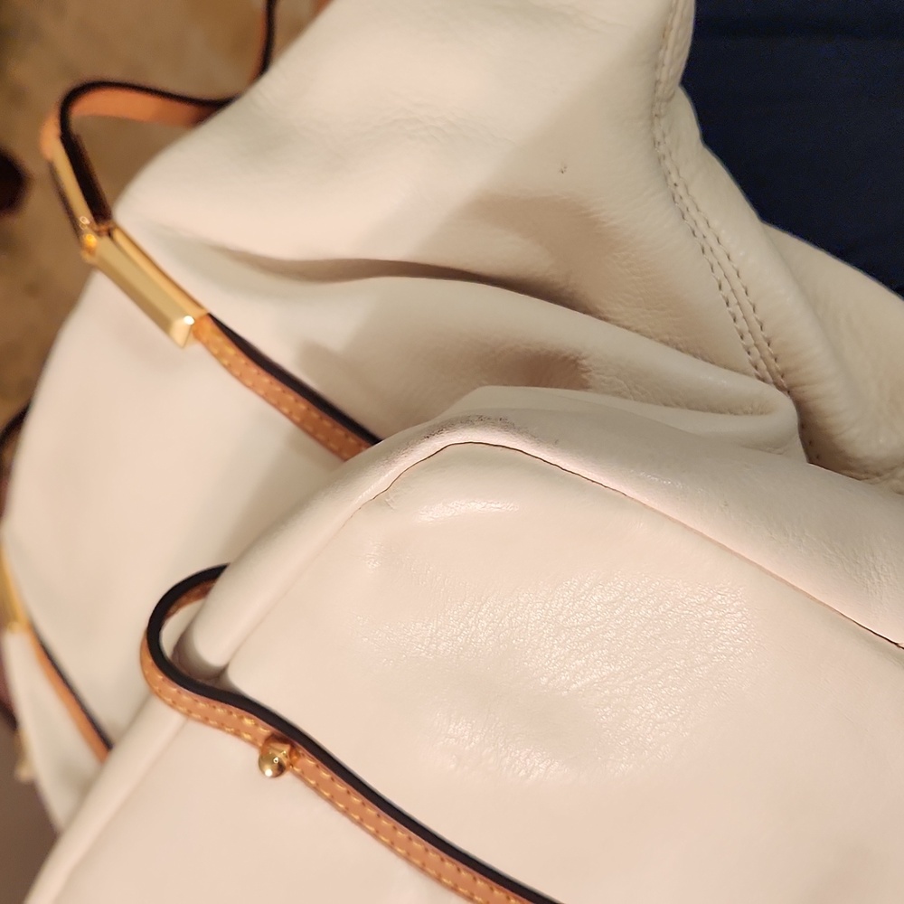Handbag - Picture 9 of 9